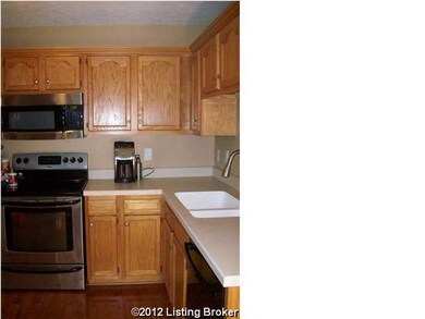 188 Aulbern Dr E, Mount Washington, KY 40047 - photo 2