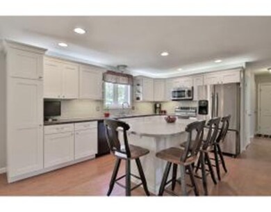 10 Carousel Ct, Londonderry, NH 03053 - photo 7