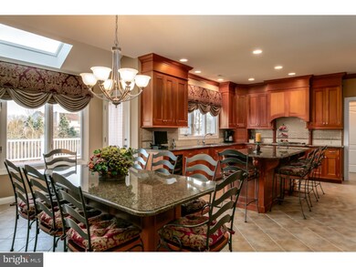 704 Commonwealth Dr, Moorestown, NJ 08057 - photo 5