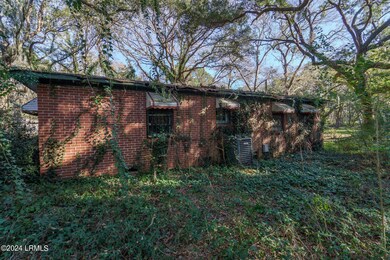 Mai Ashley - 16 Shadow Lane, Seabrook, S