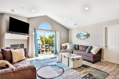 29204 April Ct unit 236, Walled Lake, MI 48390 - photo 4