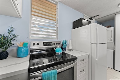 Kitchen with mountain view. Super breezy and cool