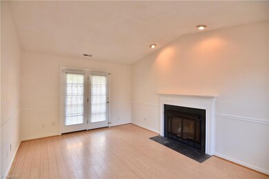 2222 Stonecutter Dr unit 12, Winston Salem, NC 27103 - photo 2