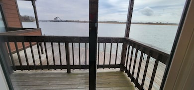 89 Harbor Key, Secaucus, NJ 07094 - photo 2