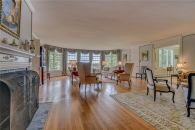 336 Gibbs Ave, Newport, RI 02840 - photo 6