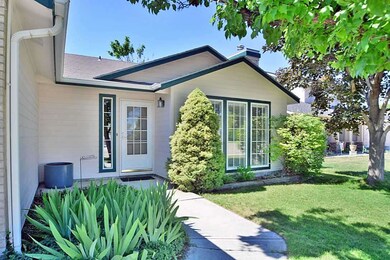 333 Hickory Ct, Nampa, ID 83686 - photo 4