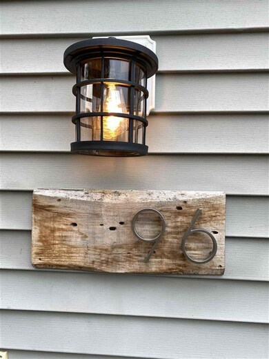 96 Crosby St, Milford, NH 03055 - photo 3