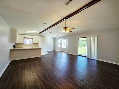 822 Jeremy Ln, Panama City, FL 32405 - photo 4