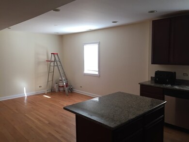 6101 N Washtenaw Ave unit GB, Chicago, IL 60659 - photo 2