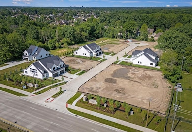 5829 Heights Dr unit 3 / Building 1, Sterling Heights, MI 48314 - photo 3