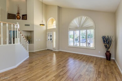 FRONT ENTRY / LIVING ROOM