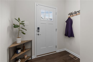 435 Greenwood Dr, Canonsburg, PA 15317 - photo 2