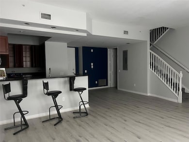 unlisted-address, Wilton Manors, FL 33334 - photo 2