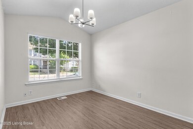 936 E Muhammad Ali Blvd, Louisville, KY 40204 - photo 7