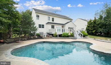 22082 Water Run Ct, Ashburn, VA 20148 - photo 2