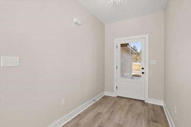 15 Briar Creek Cir, Laurel, MS 39440 - photo 4