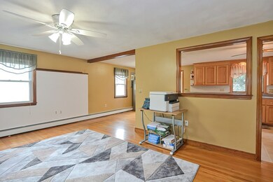30 Saxon St, Franklin, MA 02038 - photo 2