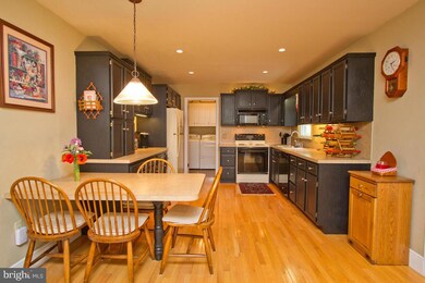 10 Vanderbilt Dr, Brownstown, PA 17508 - photo 6