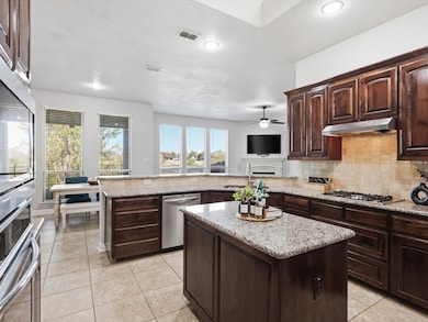 2313 Frosted Willow Ln, Fort Worth, TX 76177 - photo 7