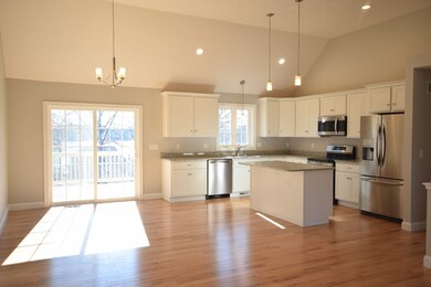 191 Lakeshore Dr, Bellingham, MA 02019 - photo 5