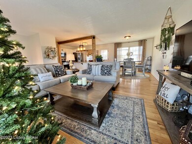 5906 Outer Loop, Louisville, KY 40219 - photo 4