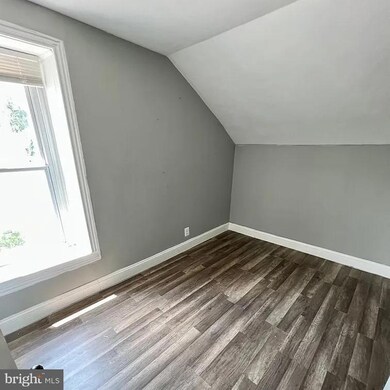 501 E Haines St unit 3, Philadelphia, PA 19144 - photo 4
