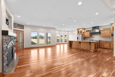 508 Quail Cir, Hastings, NE 68901 - photo 3