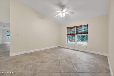 FORMAL DINING AREA
