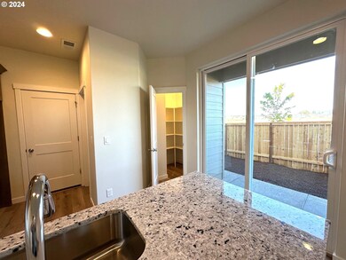 1801 SE Mulberry Ave unit 40, Dallas, OR 97338 - photo 7