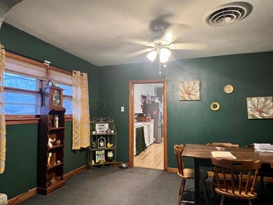 Dining room 3