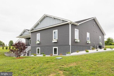 158 Riding Chapel Rd, Stephens City, VA 22655 - photo 2