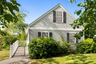 packmaynard_jkerr_217millsrdcottage1kenn