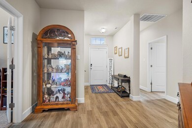 1213 Kerrville Ln, Weatherford, TX 76087 - photo 6