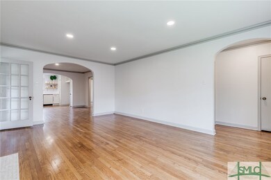 422 E 54th St, Savannah, GA 31405 - photo 5