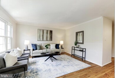 14913 Carriage Square Dr, Silver Spring, MD 20906 - photo 2