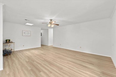 12501 Shady Acres Dr, Buda, TX 78610 - photo 6