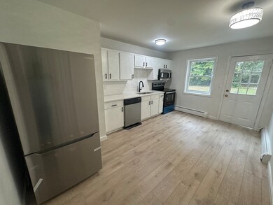 147 Litchfield Pines Dr unit A, Leominster, MA 01453 - photo 4