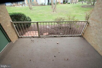 3468 Chiswick Ct unit 431D, Silver Spring, MD 20906 - photo 4