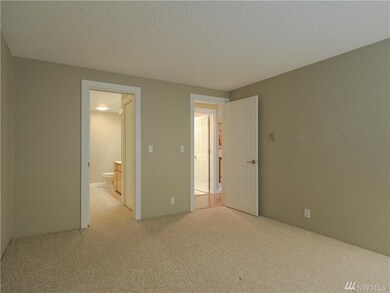 20145 Vikings Crest Loop NE unit 3-203, Poulsbo, WA 98370 - photo 7