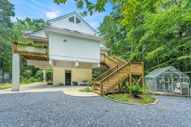 5654MiddleCreekRd04