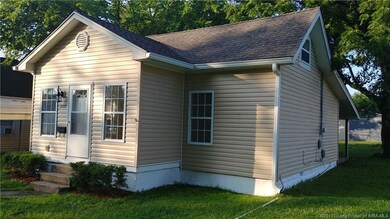 2009 McDonald Ave, New Albany, IN 47150 - photo 4