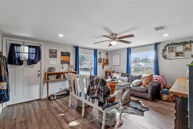 316 Marengo St, Cleburne, TX 76033 - photo 7