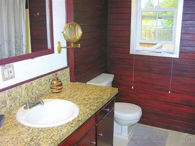 656 NE Seward Ave, Bend, OR 97701 - photo 5