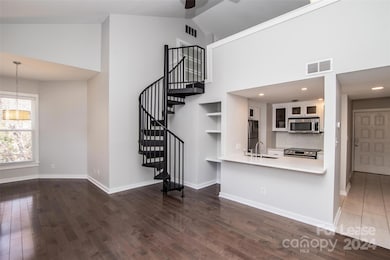 244 S Cedar St, Charlotte, NC 28202 - photo 4