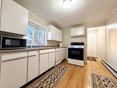 12 Clark Ln unit A, Waterford, CT 06385 - photo 4