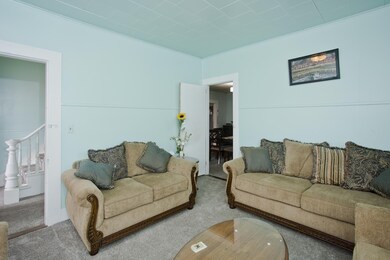 194 Centre St, Indian Orchard, MA 01151 - photo 6