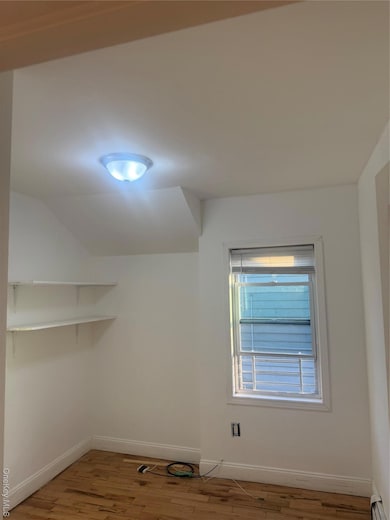 28 Clinton Ave unit 2 nd Fl, Inwood, NY 11096 - photo 2