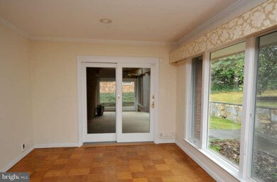 7118 Park Terrace Dr, Alexandria, VA 22307 - photo 6