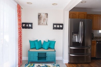 19 Benson St, Worcester, MA 01604 - photo 4