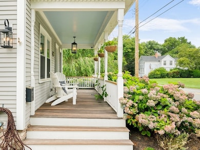 548 Elm St unit 1, South Dartmouth, MA 02748 - photo 4